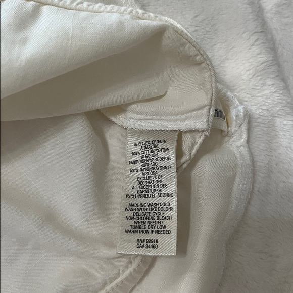 Juicy Couture white Blouse with Pink and Green Embroidery - Picture 9 of 9